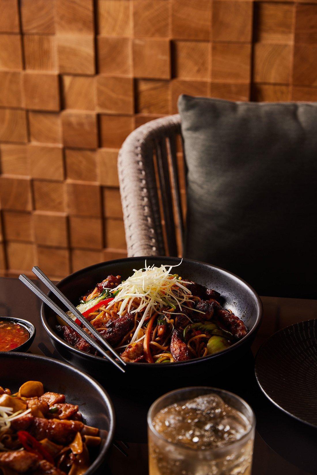 THE NOODLE HOUSE - CITY WALK THE NOODLE HOUSE - CITY WALK