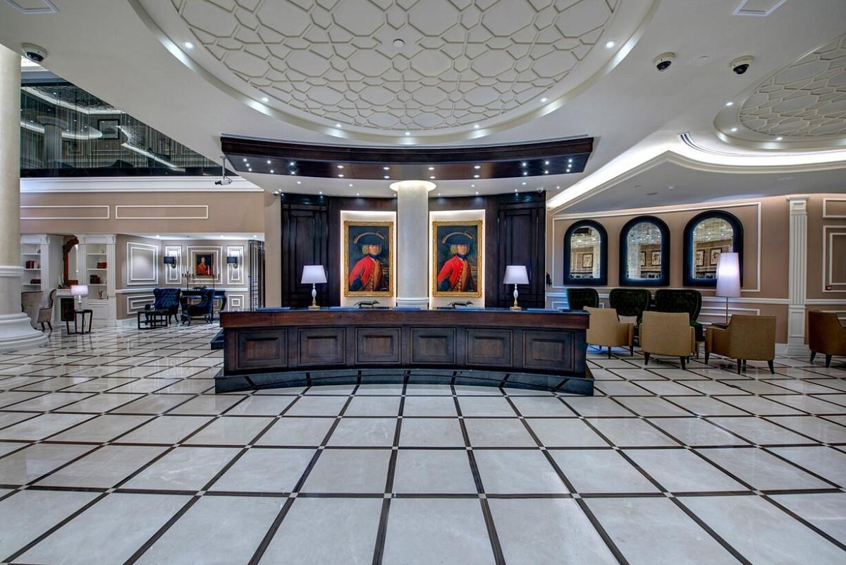 DUKES THE PALM, A ROYAL HIDEAWAY HOTEL