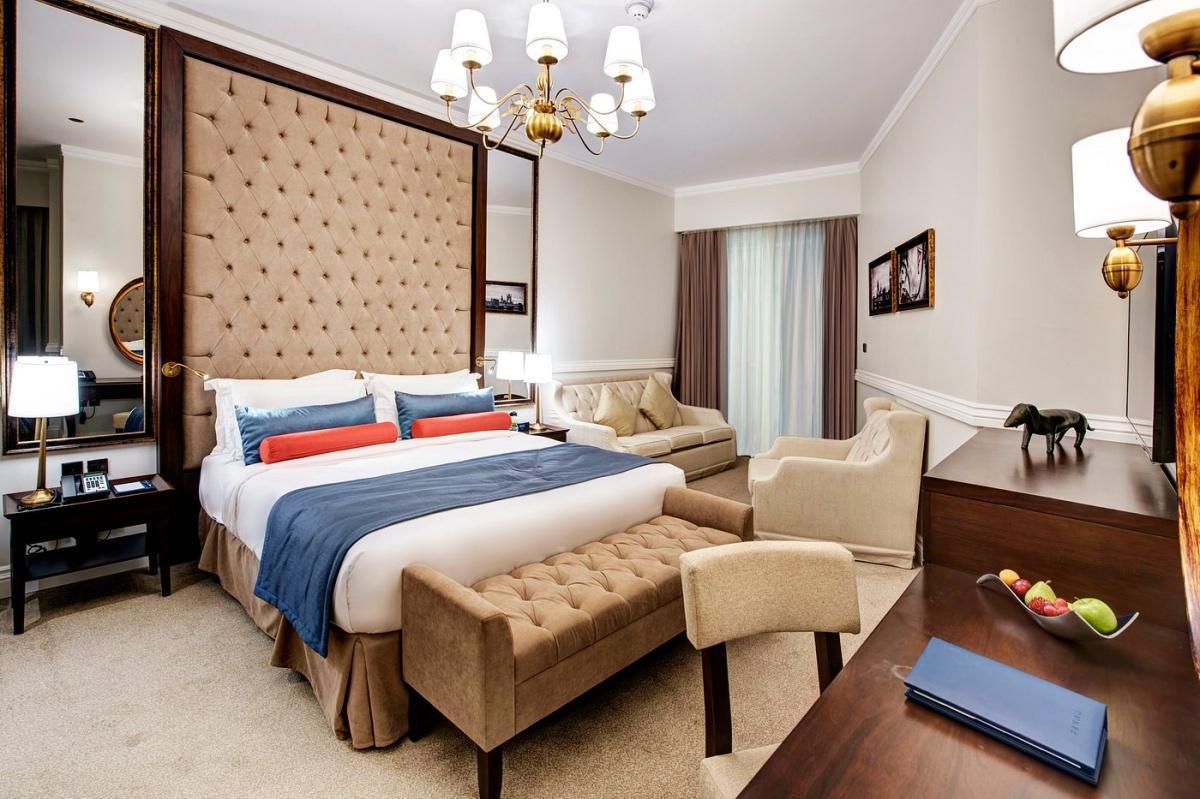 DUKES THE PALM, A ROYAL HIDEAWAY HOTEL