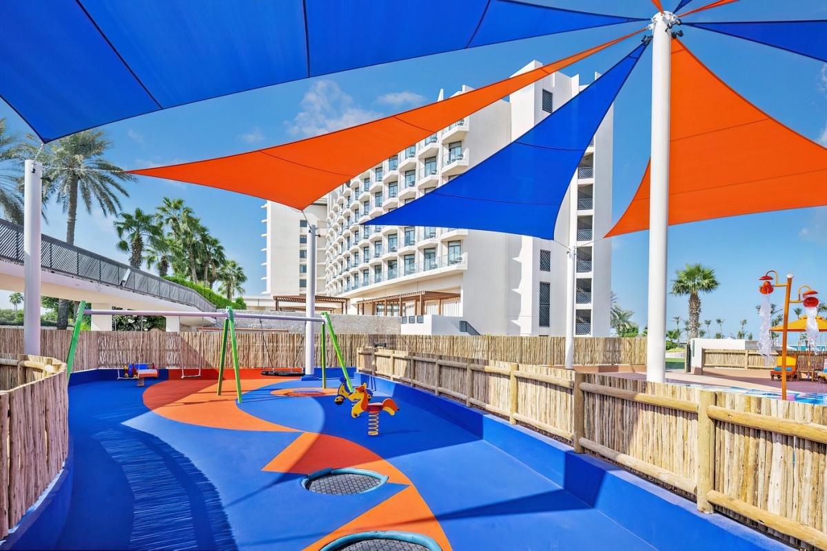 JA PALM TREE COURT
