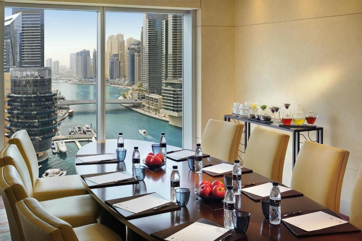JW MARRIOTT HOTEL MARINA