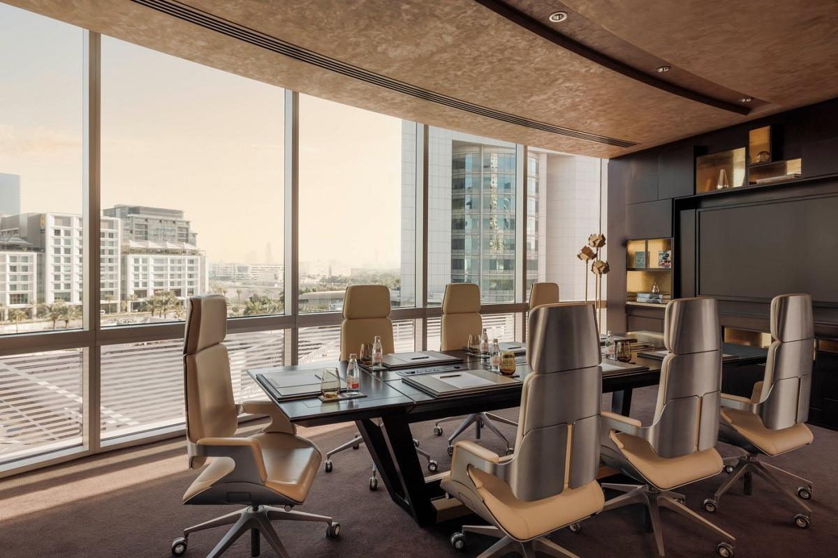 JUMEIRAH EMIRATES TOWERS