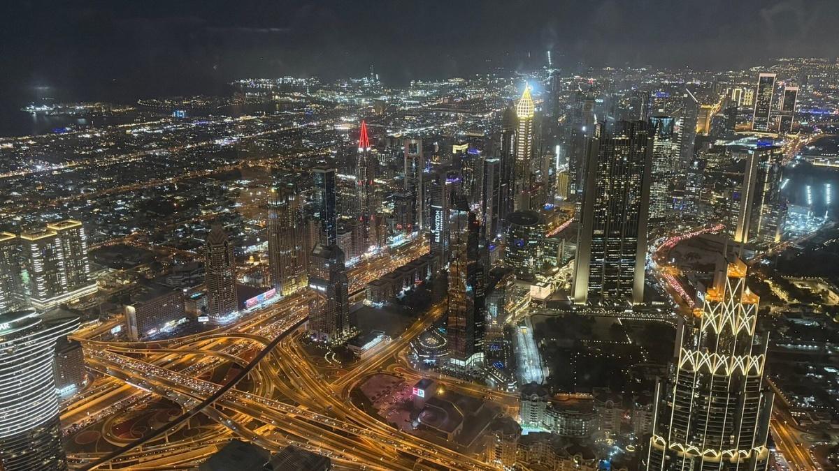 ENTRANCE TICKET TO BURJ KHALIFA