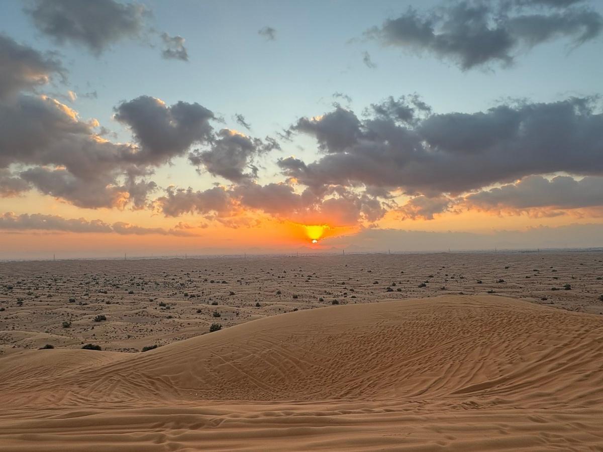 VIP DESERT SAFARI DUBAI VIP DESERT SAFARI DUBAI