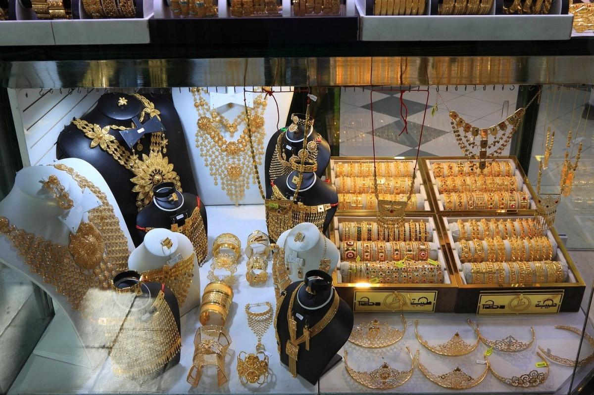 DUBAI GOLD SOUK DUBAI GOLD SOUK