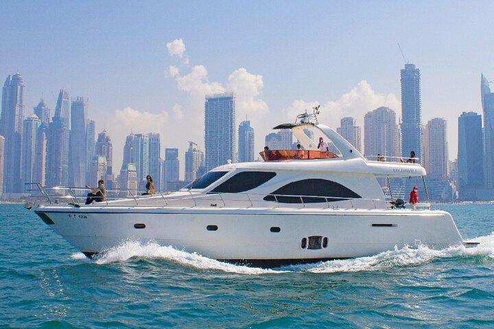DUBAI MARINA YACHT TOUR DUBAI MARINA YACHT TOUR