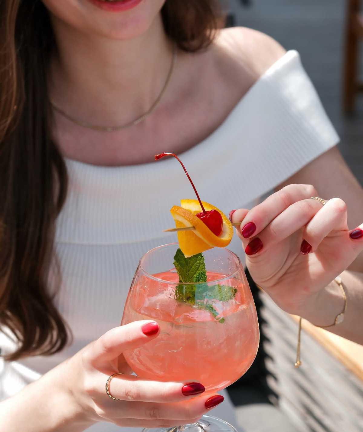RIVA BEACH CLUB 