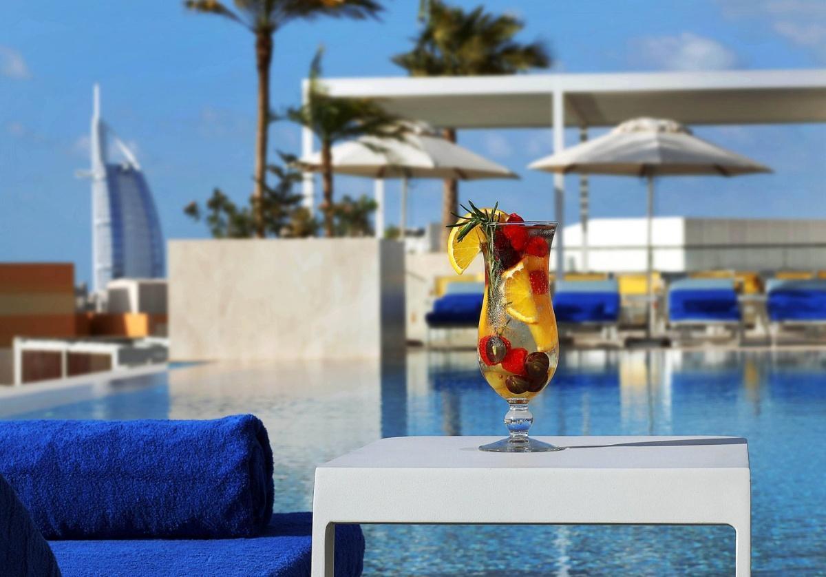 GRAND COSMOPOLITAN HOTEL