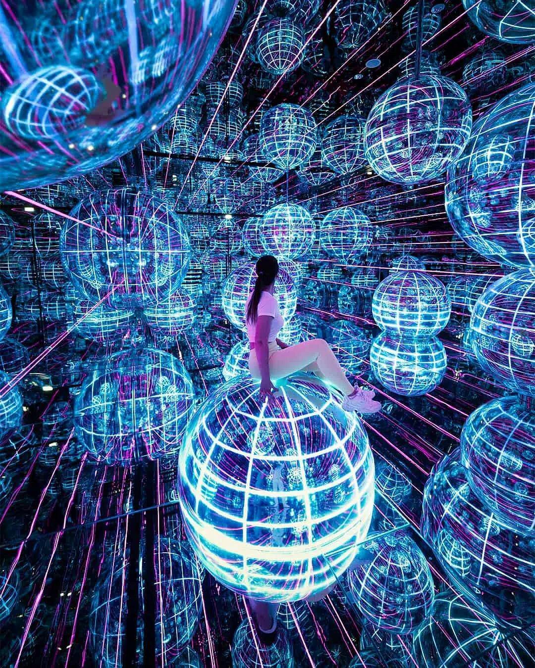 AYA UNIVERSE