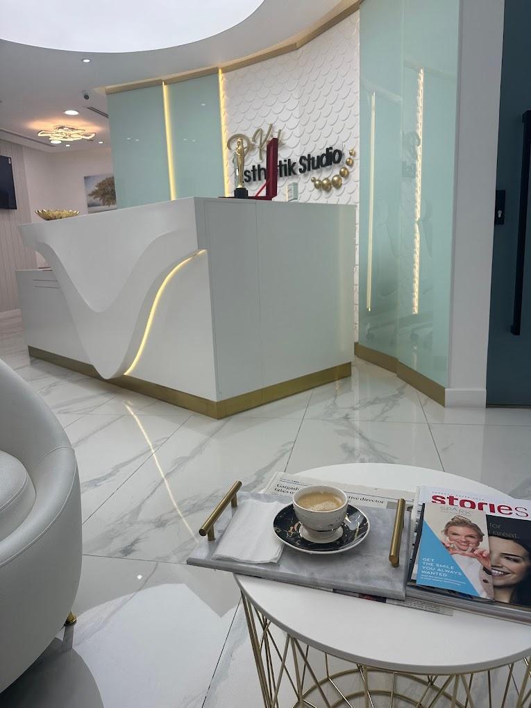 DR KRISH ESTHETIK STUDIO DENTAL CLINIC