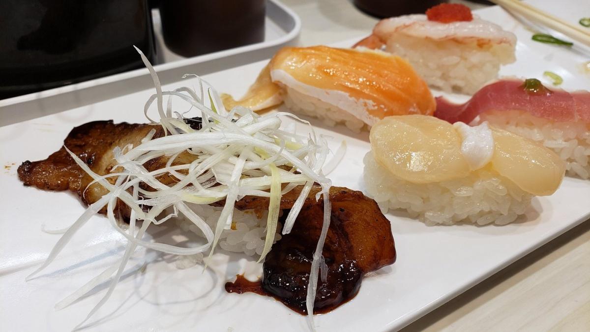 UOBEI SHIBUYA DOGENZAKA UOBEI SHIBUYA DOGENZAKA