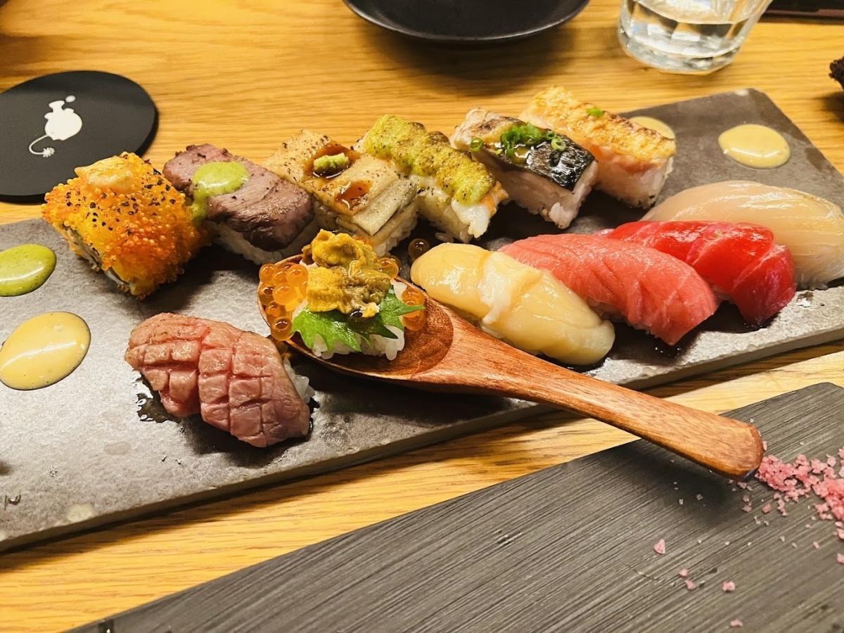 KINKA SUSHI BAR IZAKAYA