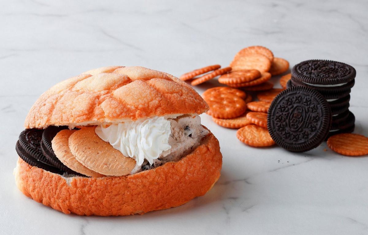 ASAKUSA KAGETSUDO HONTEN ASAKUSA KAGETSUDO HONTEN