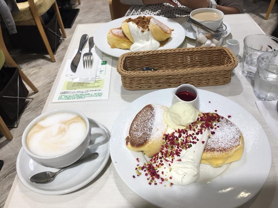 A HAPPY PANCAKE THE SHIBUYA