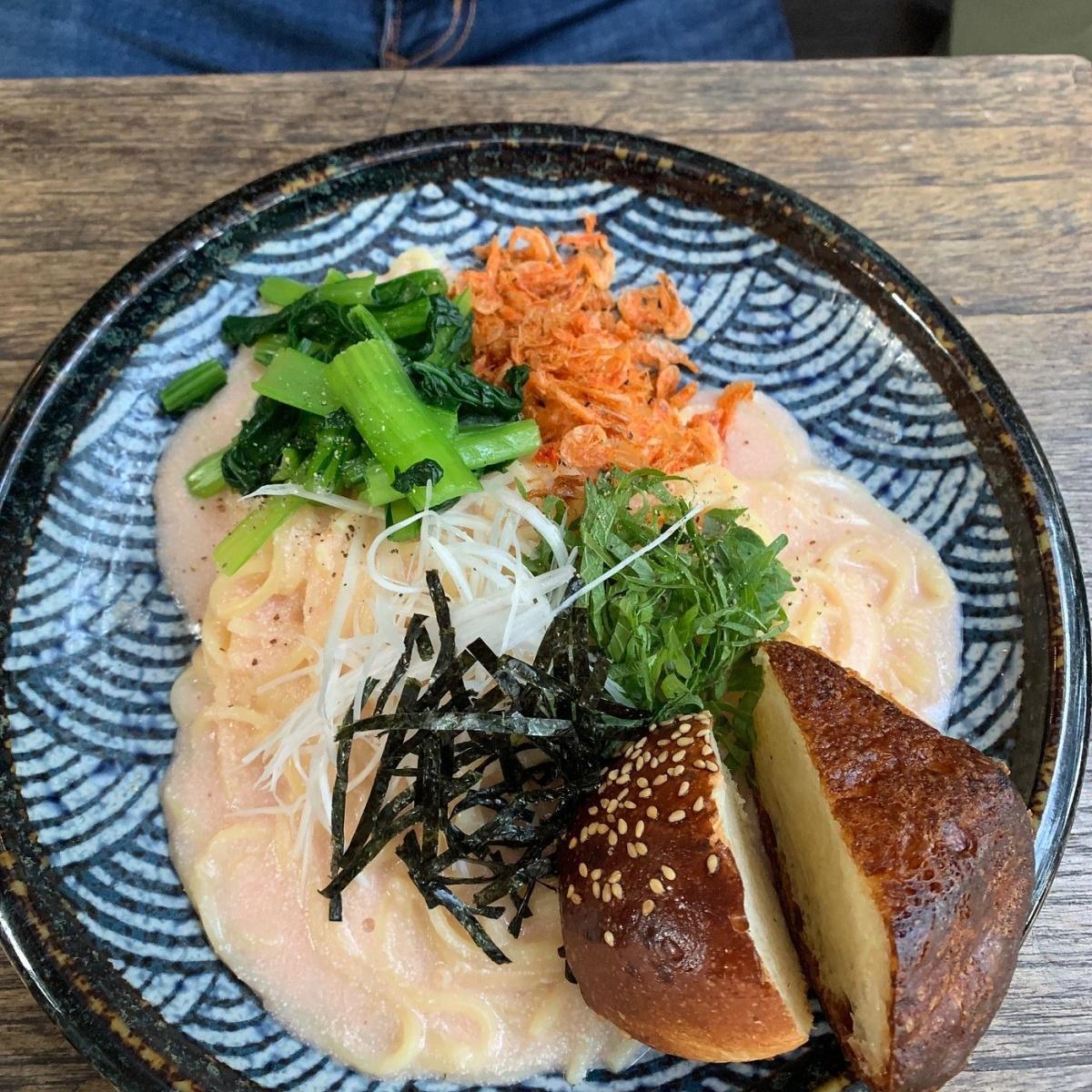 SHIRO-HIGE'S CREAM PUFF FACTORY DAITA