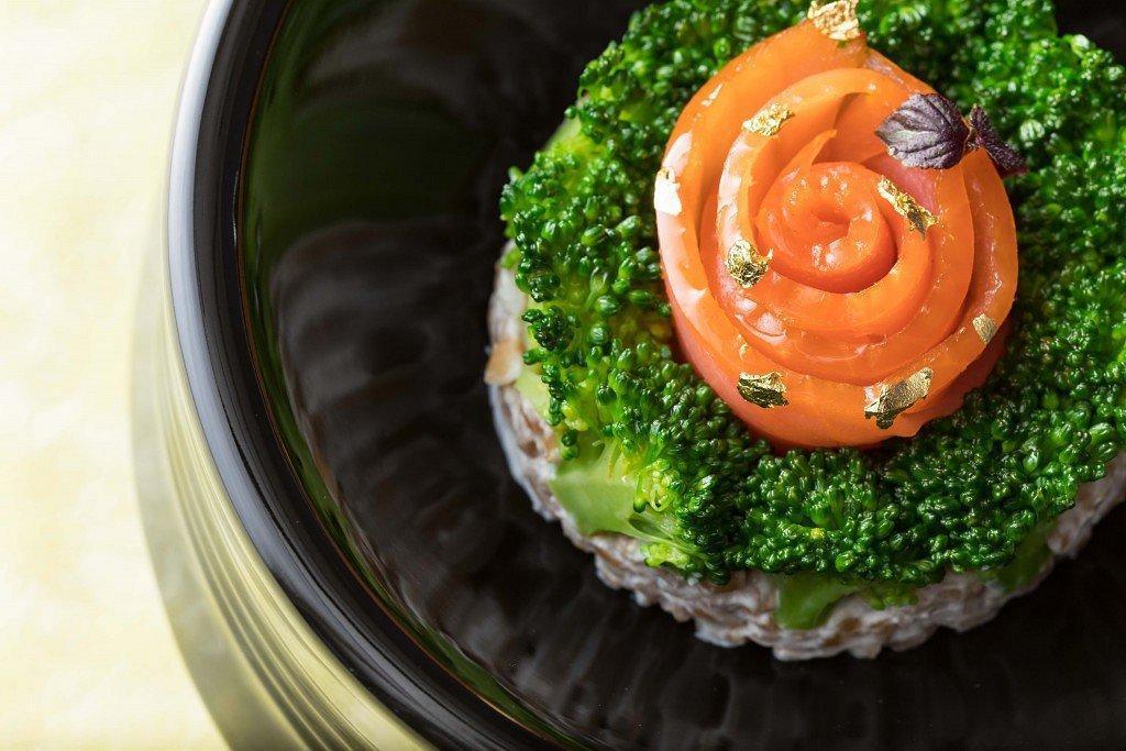 LA TABLE DE JOEL ROBUCHON LA TABLE DE JOEL ROBUCHON