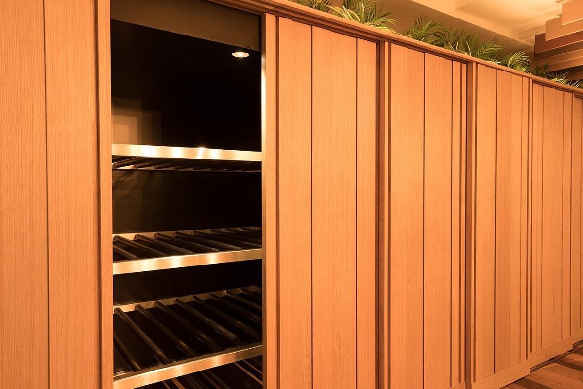 GLANSIT AKIHABARA GLANSIT AKIHABARA