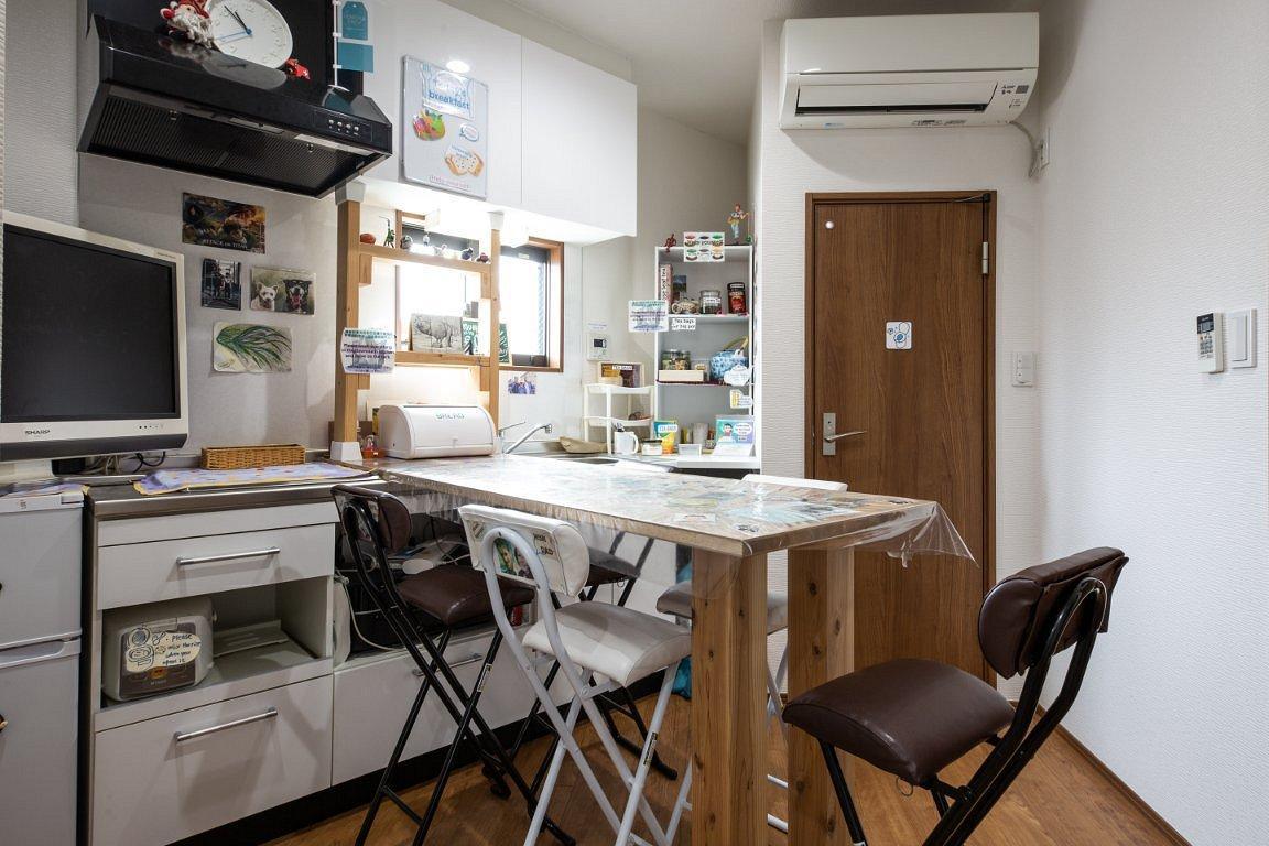 COMUNA CREW STAY & LEARN