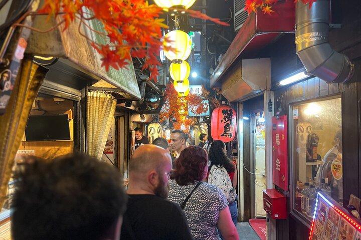 TOKYO: SHINJUKU FOOD TOUR TOKYO: SHINJUKU FOOD TOUR