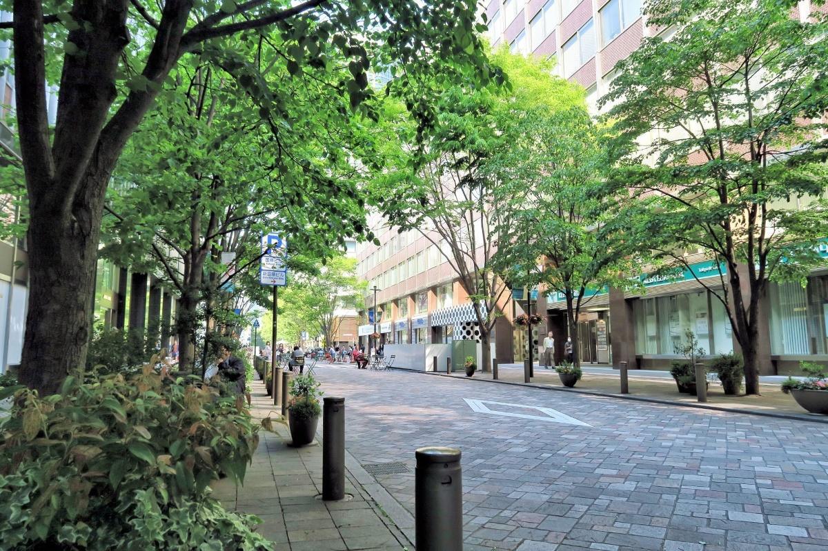 GINZA NAMIKI-DORI GINZA NAMIKI-DORI