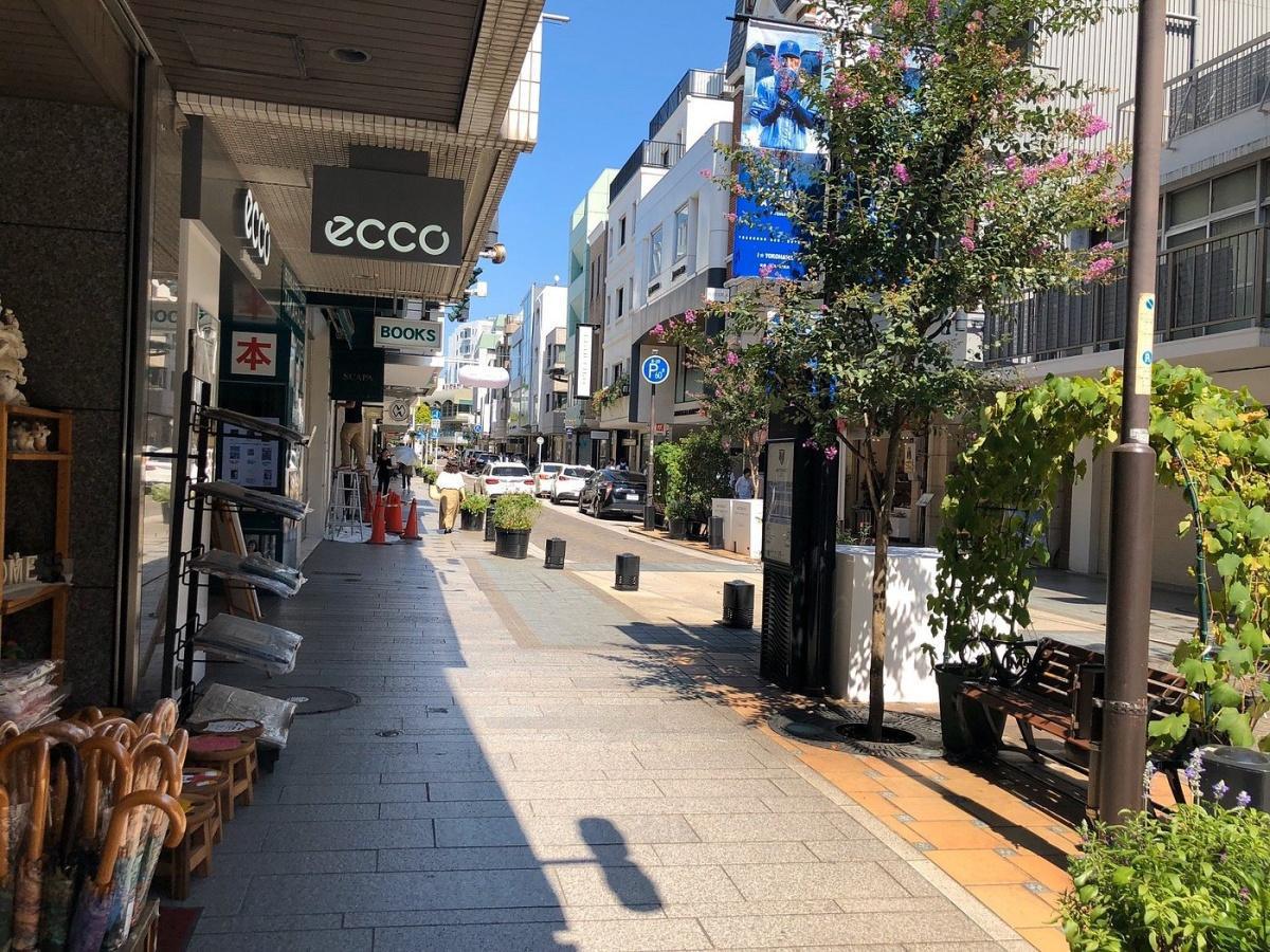 YOKOHAMA MOTOMACHI SHOPPING STREET 