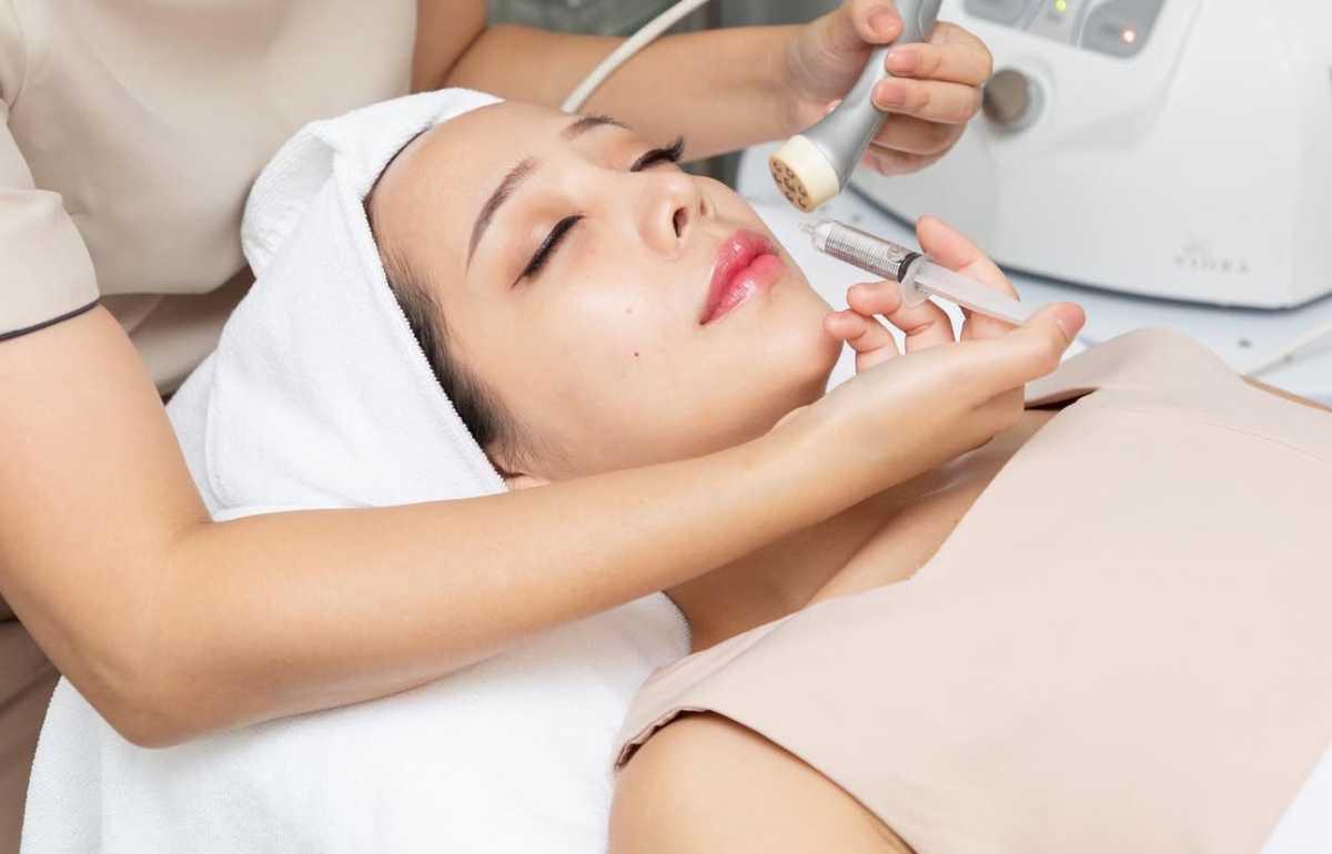 BDMS WELLNESS CLINIC • CELES SAMUI BDMS WELLNESS CLINIC • CELES SAMUI