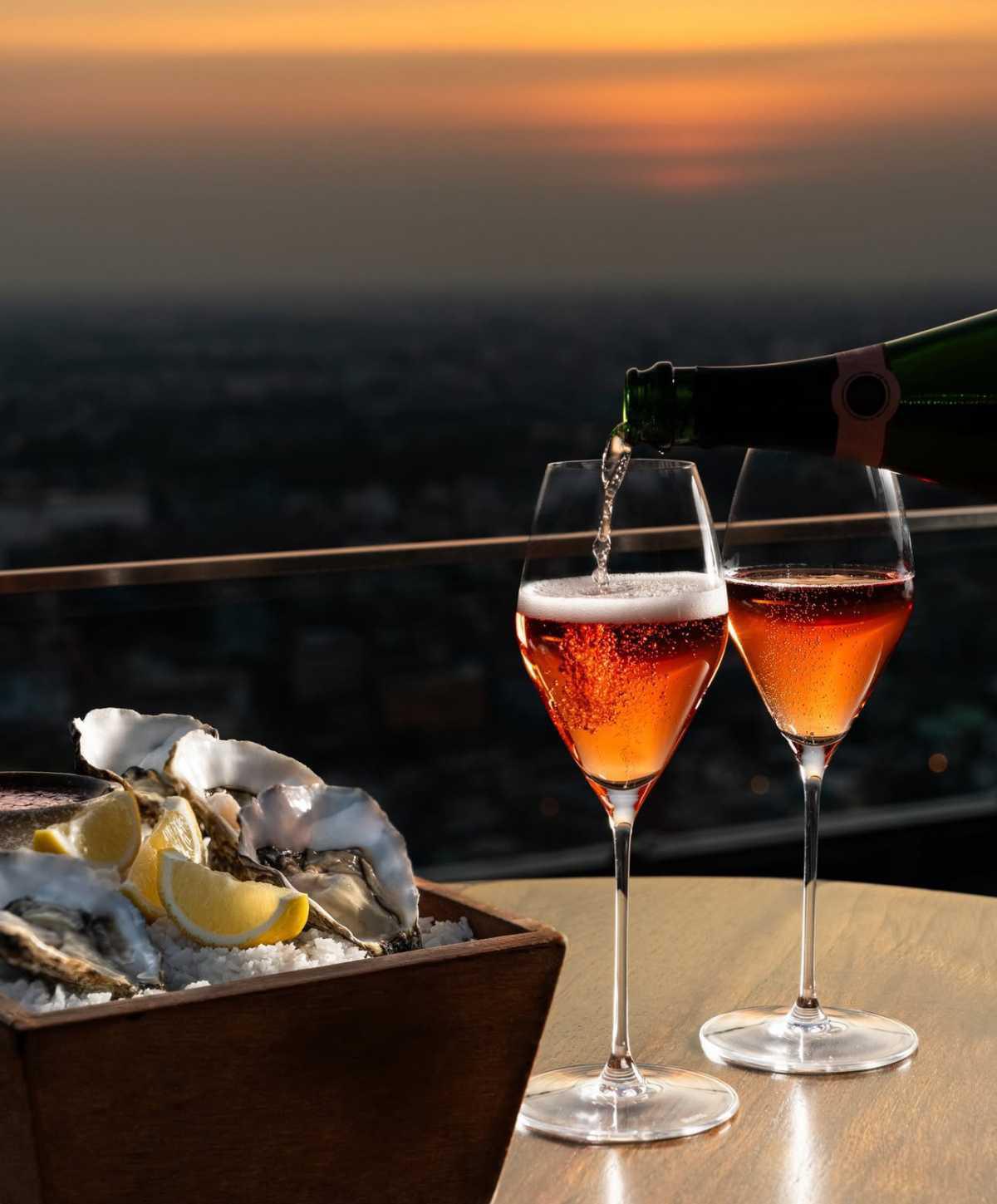 SIN ROOFTOP BAR SIN ROOFTOP BAR