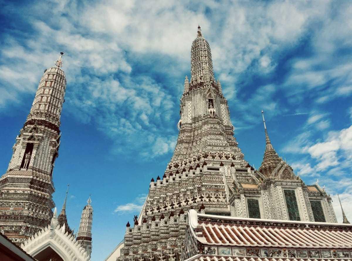 WAT ARUN WAT ARUN