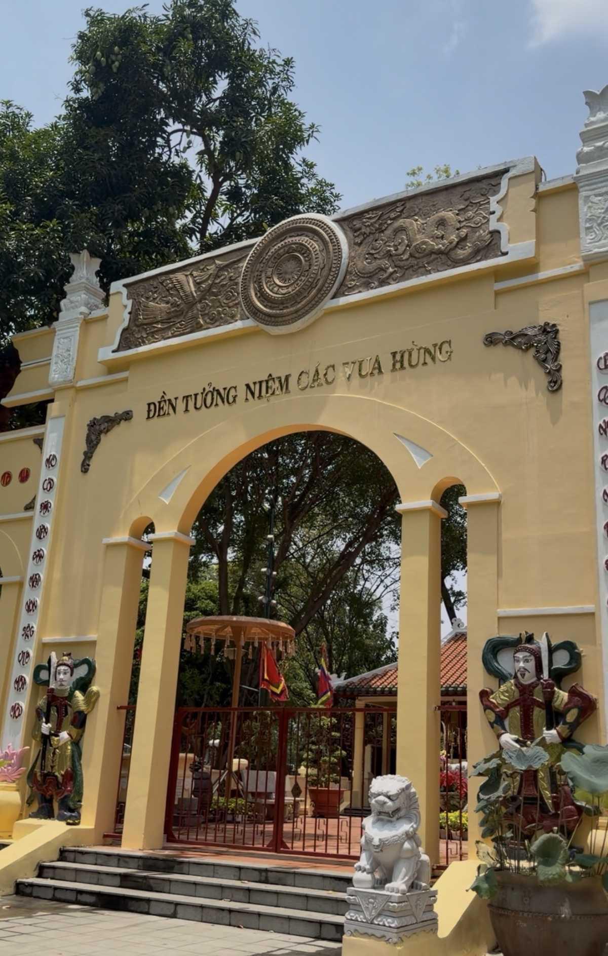 Explore - Ho Chi Minh City 🇻🇳 Explore - Ho Chi Minh City 🇻🇳