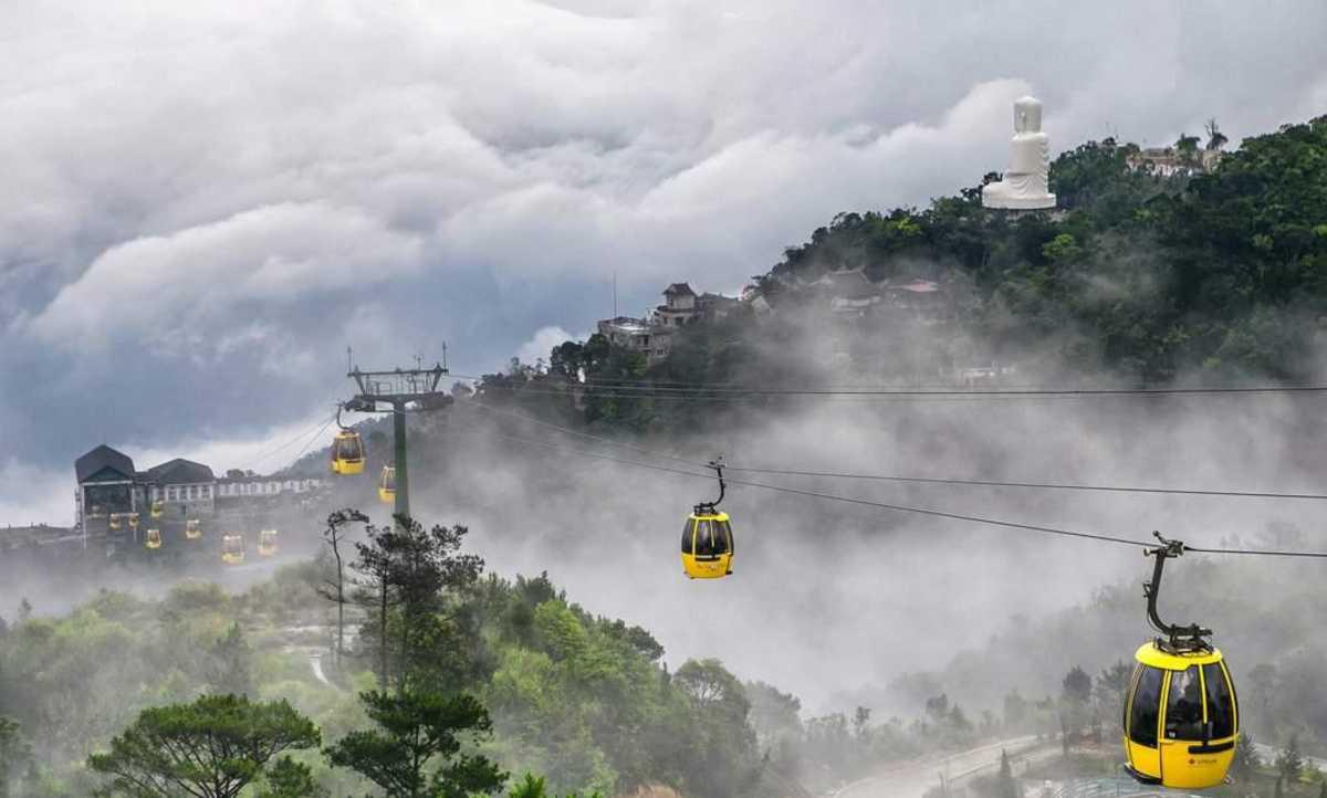 BA NA HILLS & GOLDEN BRIDGE