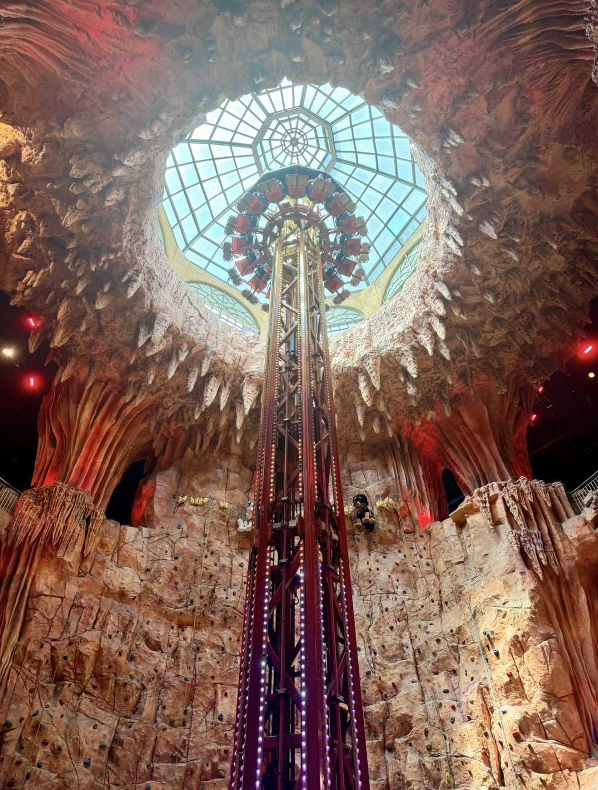 Ba Na Hills β A fantasy world above the clouds π»π³ π€οΈ Ba Na Hills β A fantasy world above the clouds π»π³ π€οΈ