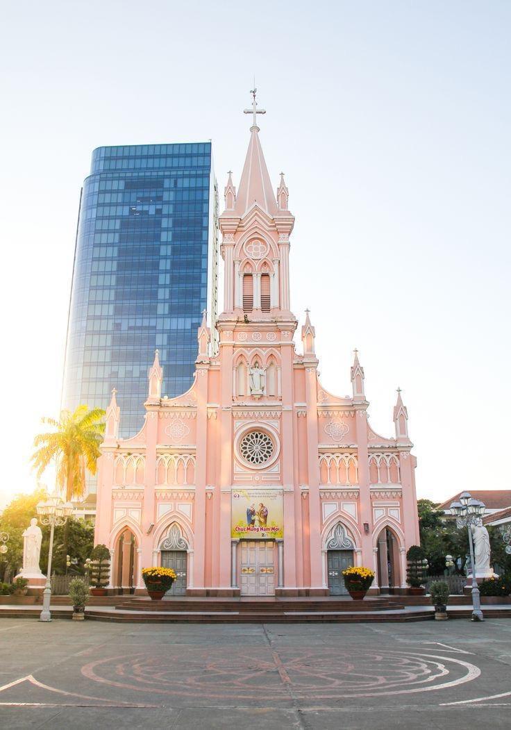 DA NANG CATHEDRAL