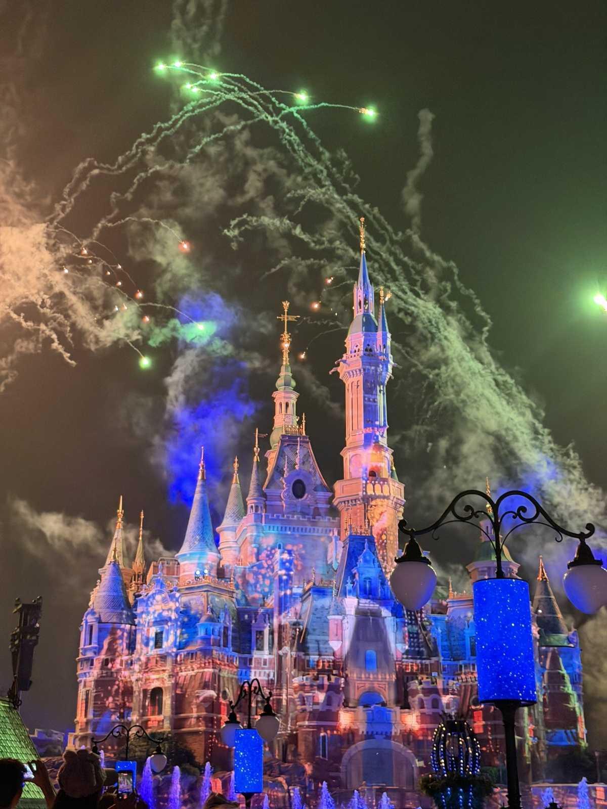 ๐๐๐๐ฃ๐๐๐๐ ๐ฟ๐๐จ๐ฃ๐๐ฎ๐ก๐๐ฃ๐ โ The Magic, the Thrills & the Ultimate Family Adventure ๐๐๐๐ฃ๐๐๐๐ ๐ฟ๐๐จ๐ฃ๐๐ฎ๐ก๐๐ฃ๐ โ The Magic, the Thrills & the Ultimate Family Adventure
