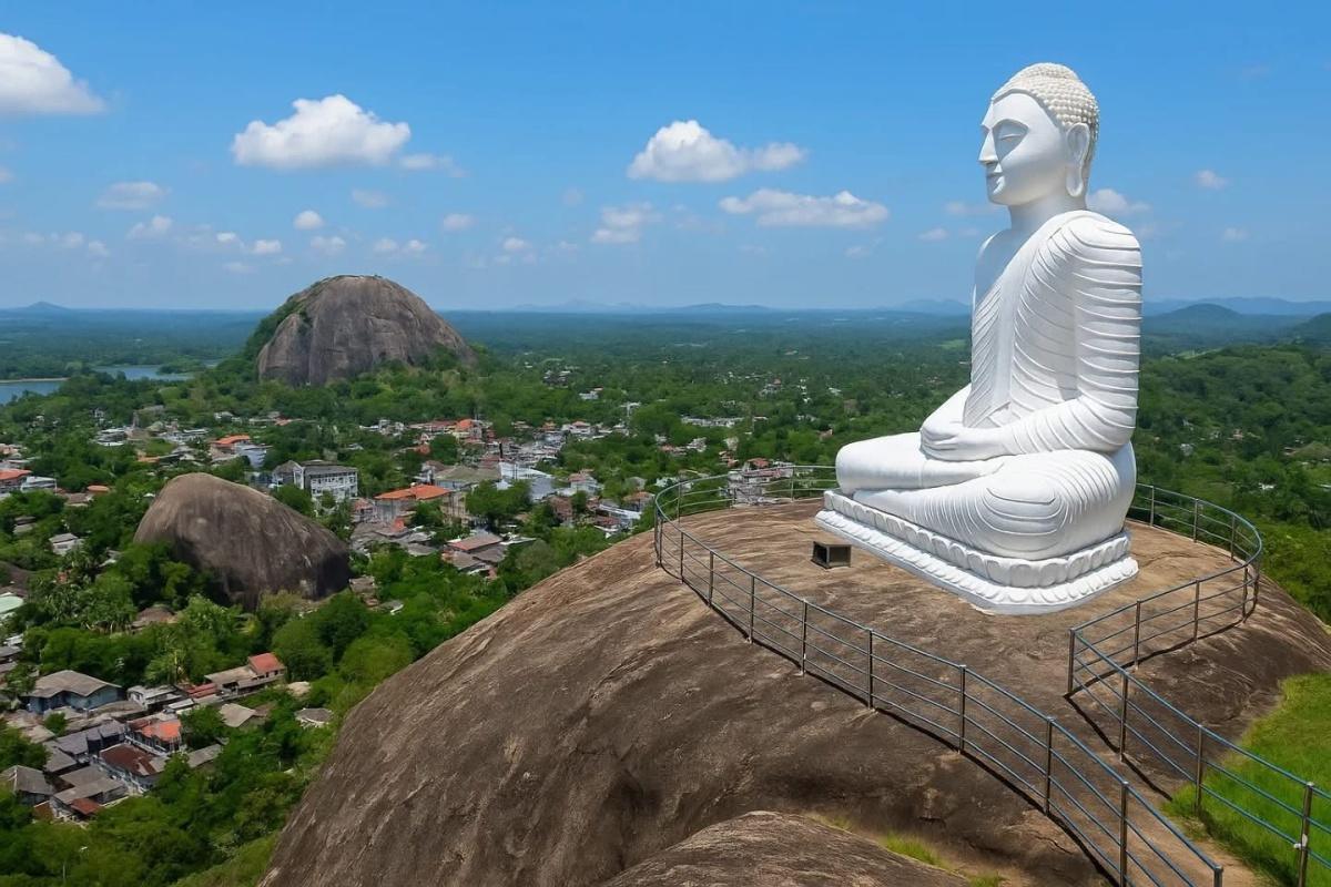 ENCHANTING CEYLON GETAWAYS ENCHANTING CEYLON GETAWAYS