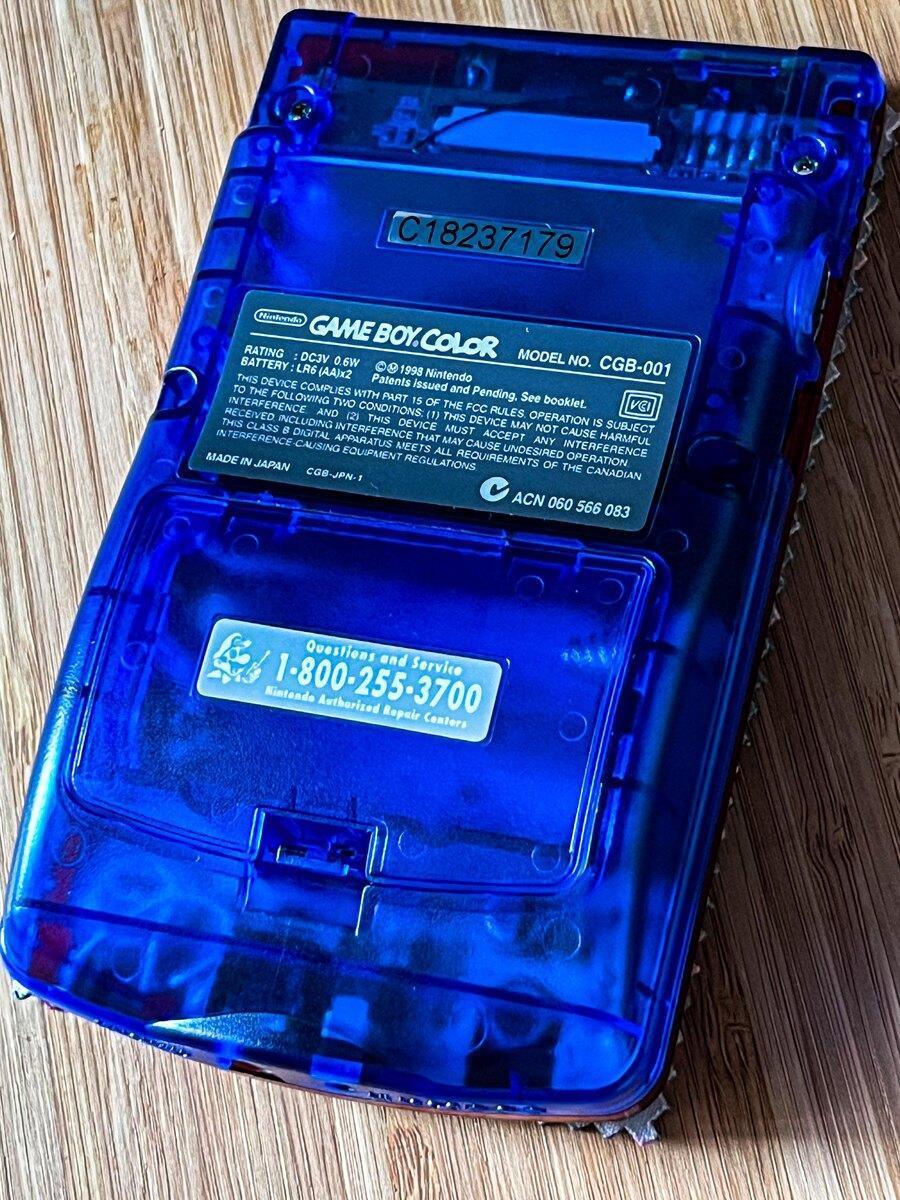 Carte mère Nintendo d’origine sur Game Boy Color modifiée : pourquoi est-ce important ? Carte mère Nintendo d’origine sur Game Boy Color modifiée : pourquoi est-ce important ?