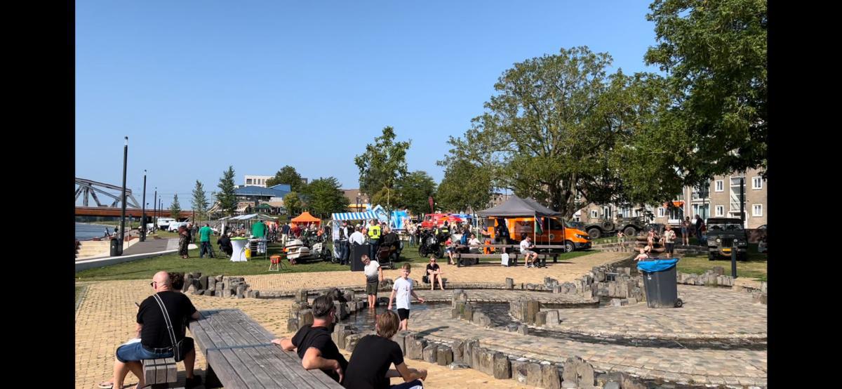 Regionale Veteranendag Zutphen met foto`s