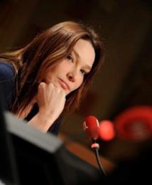 Carla Bruni au micro de RTL © Abaca Press pour RTL