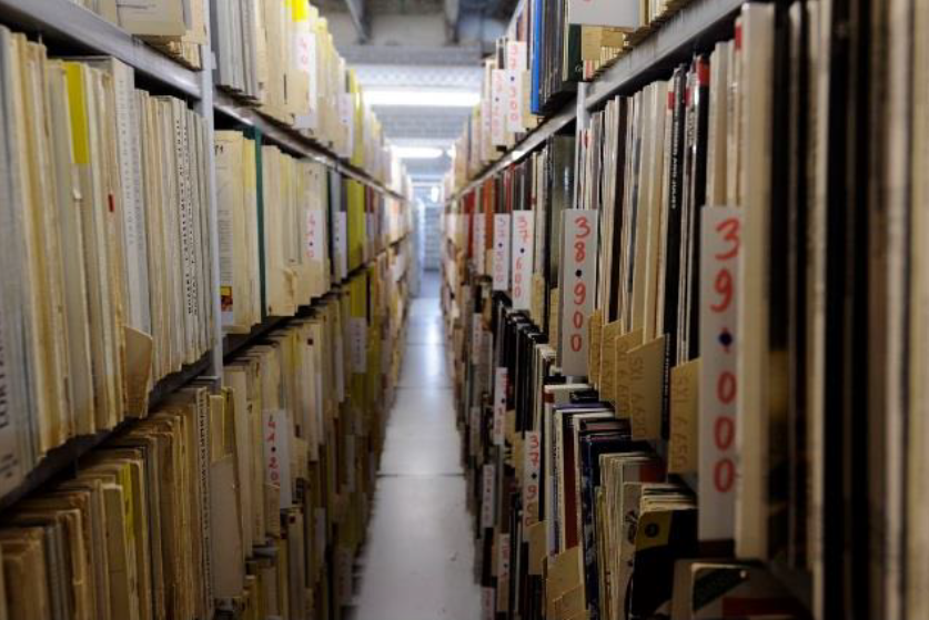 Nouvelle vente aux enchères de vinyles à Radio France