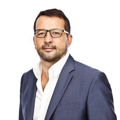Jean-Paul Lubot est diplômé d’Audencia Business School, de l’ESCP Europe et de la Harvard Business School
