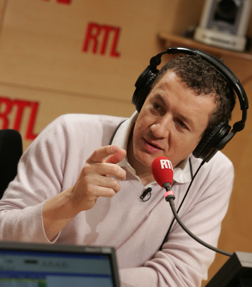 "Laissez-vous Tenter" en public