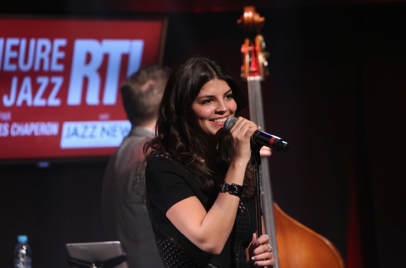 Nikki Yanosky dans le Grand Studio RTL © Fred Bukajlo-Abacapress pour RTL