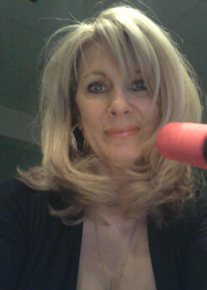 Ce soir, Evelyne Adam arrive sur MFM Radio