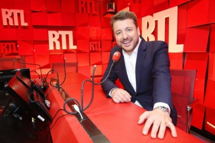 Bruno Guillon promet "un programme avec beaucoup de réactivité où on se laisse la possibilité de changer la destination si tel ou tel village se retrouve au cœur de l'actualité"