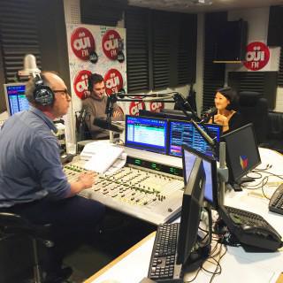 Fleur Pellerin dans les studios de Oüi FM © Oüi FM