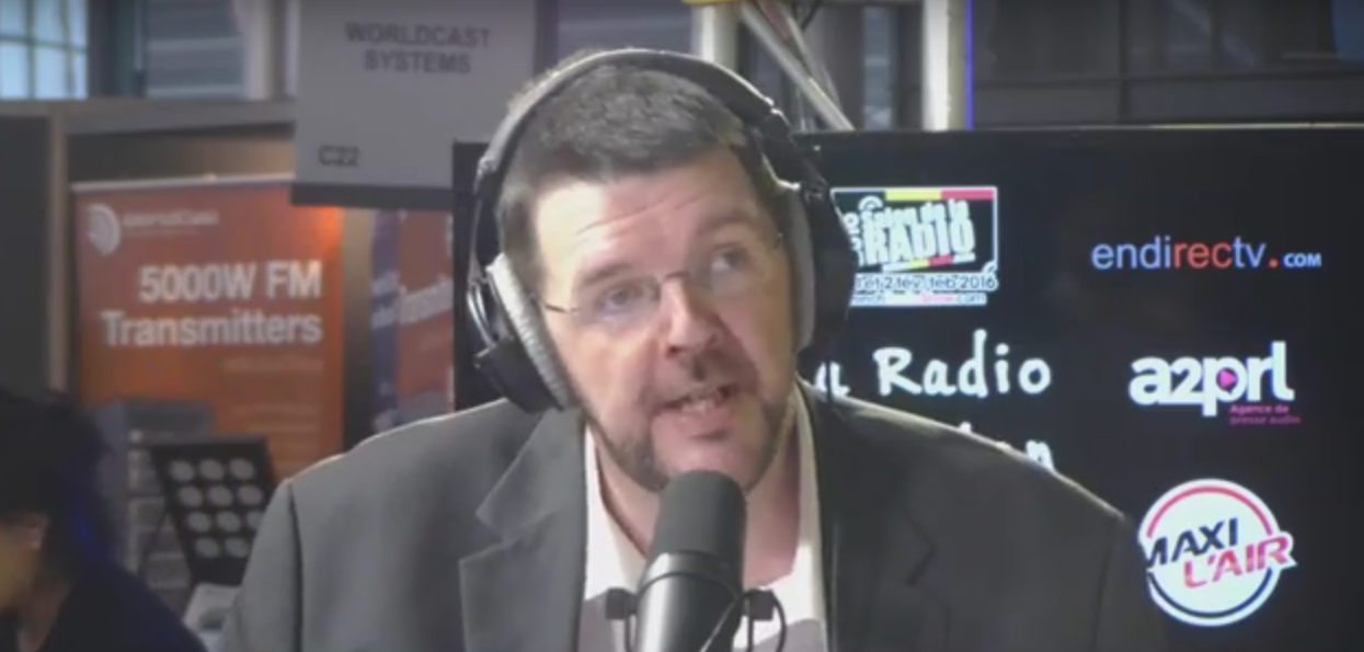 Le sympathique Joël Habay, ici au Salon de la Radio 2016, exerçait jusqu'à présent les fonctions de directeur des programmes de Nostalgie Belgique et de Chérie FM