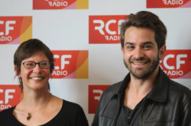 Chaque jour, de 13h10 à 13h30, dans le cadre du magazine de la mi-journée, Marie-Charlotte Laudier et Paul Barraud inviteront un évêque à dialoguer avec des jeunes de son diocèse autour d'un thème choisi ensemble