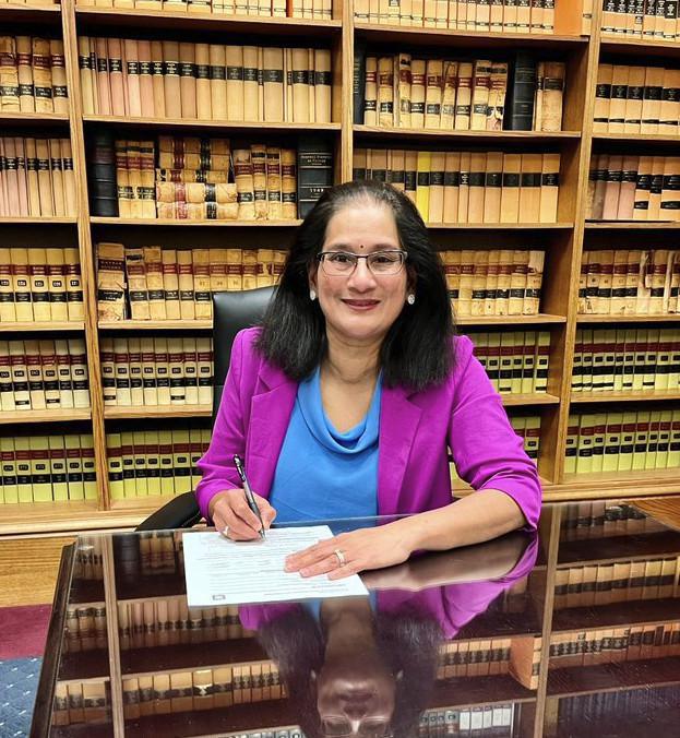Usha Reddi, the Indian American Kansas State Senator, Announces Bid for Re-election in District 22