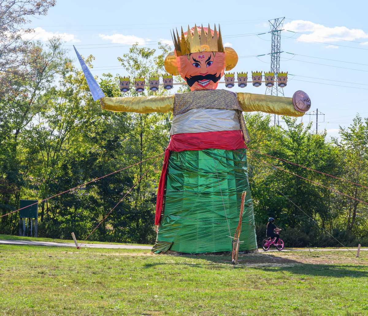 Grand Dushahra Festival in Edison Celebrates Indian Culture with Vibrant Performances and Traditions