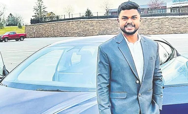 Hyderabad Student Killed in Chicago Crash While Helping Brother Hyderabad Student Killed in Chicago Crash While Helping Brother
