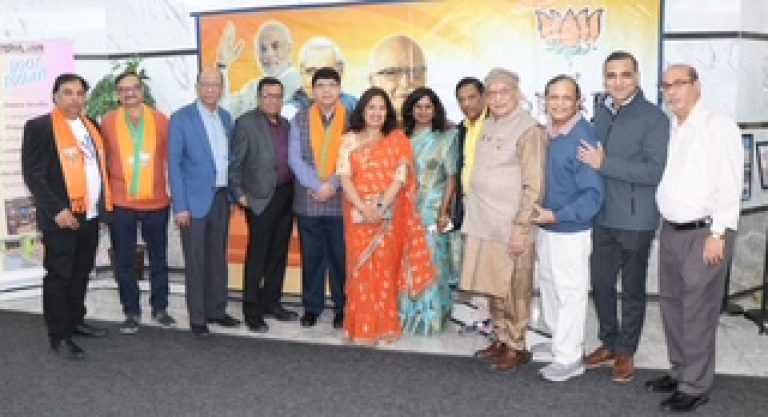 Chicago’s Indian Community Celebrates BJP’s Landslide Victory with Joyful Festivities Chicago’s Indian Community Celebrates BJP’s Landslide Victory with Joyful Festivities